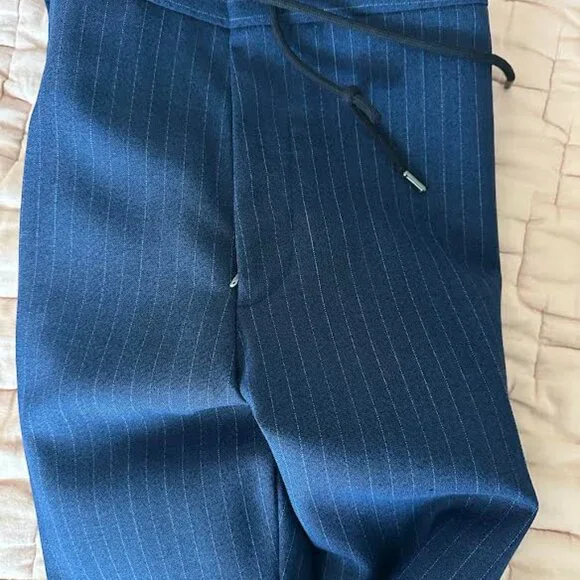 Boss by Hugo Boss Mens Slim-Fit Drawstring Pants 38 Navy NWOT WITH DEFFECT